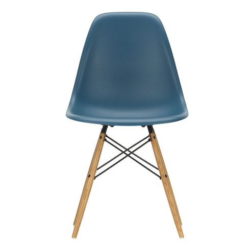 Cadeira Eames em Plástico DSW / Base maple